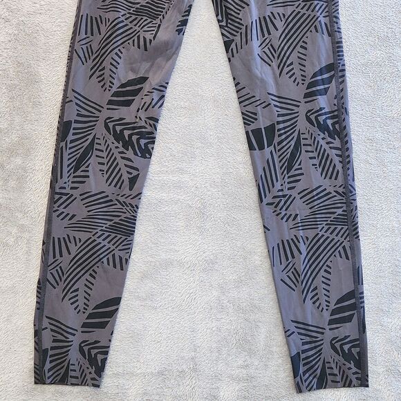 Aerie Womens Dark Gray High Waisted 7/8 Palm Leaves Leggings Size Small Tropical - Picture 6 of 14